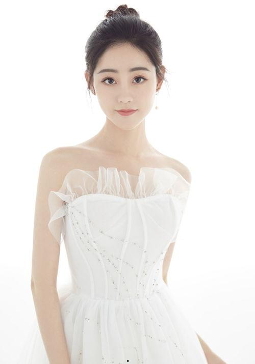 狗仔爆料李沁图片高清视频,李沁高清美照视频曝光，惊艳众人  第1张